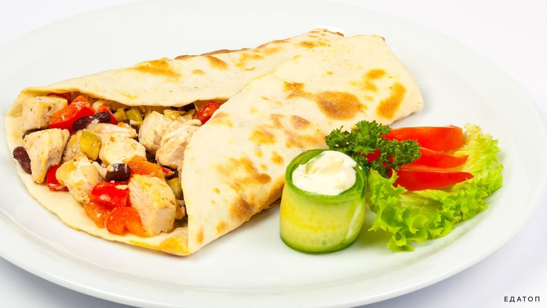 Буррито с фасолью  относится к мексиканской кухне.