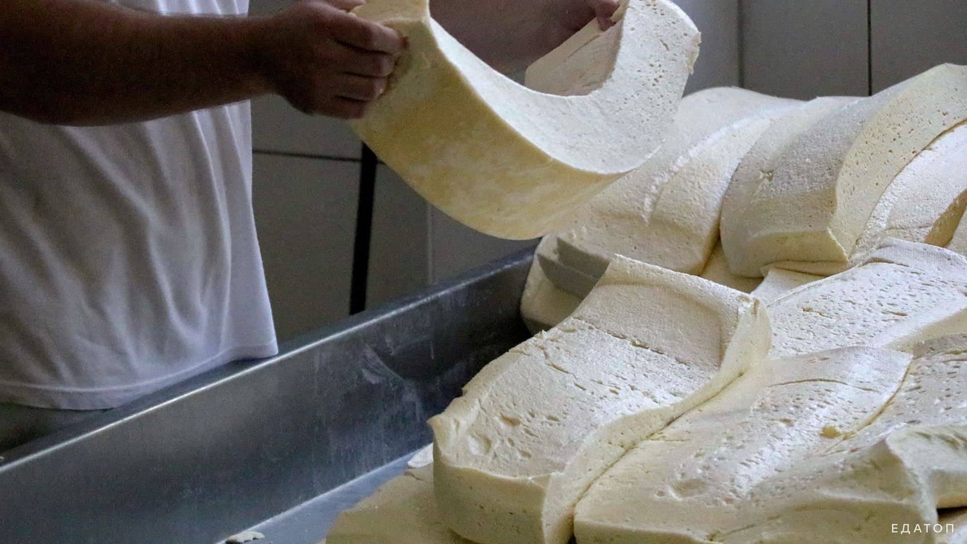 Сербия славится богатым ассортиментом молочной и кисломолочной продукции.