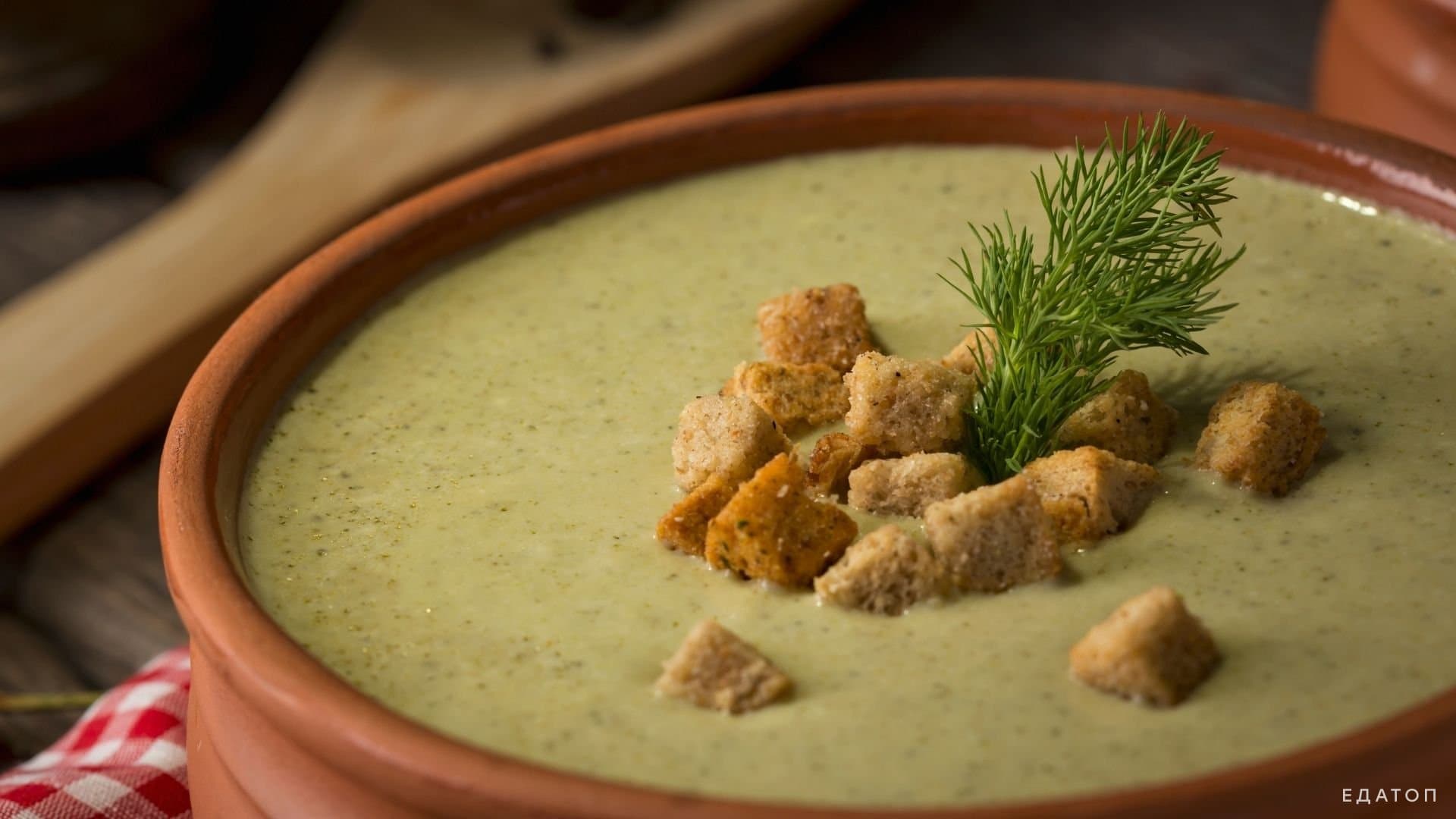 На кето-диете можно употреблять вкусные и сытные блюда.