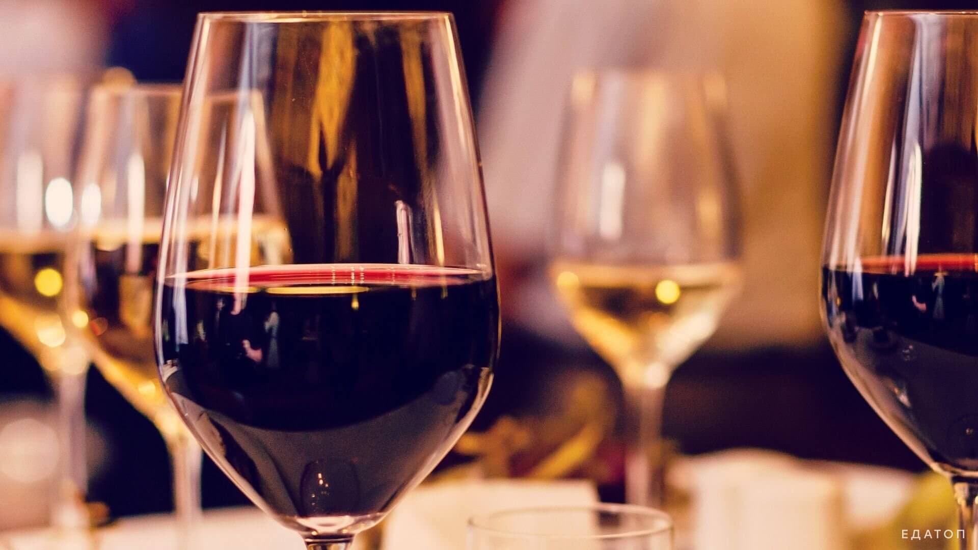 Для похудения выбирают вина с минимальным содержанием сахара.