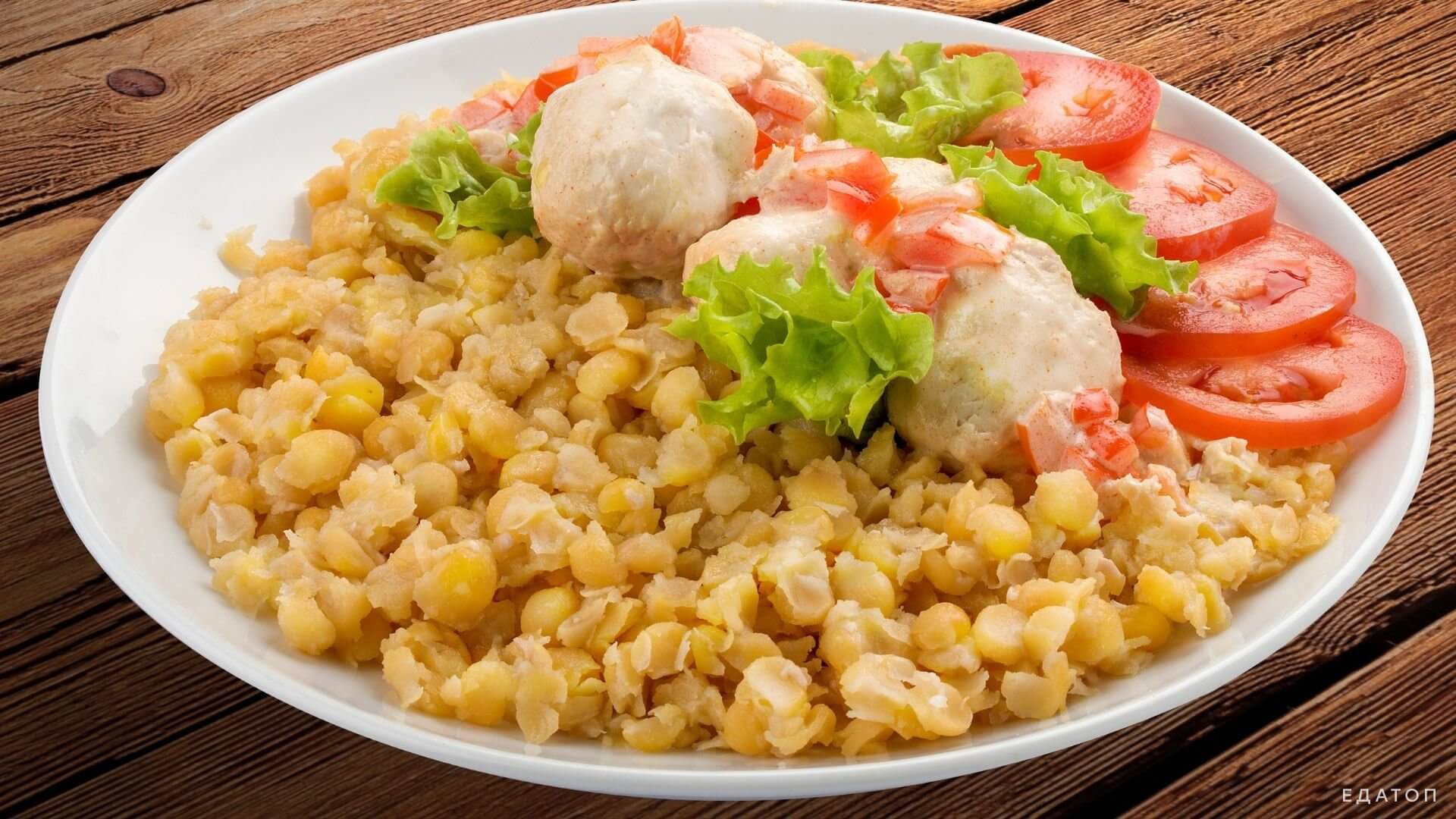 Гороховая каша является вкусным и сытным блюдом.