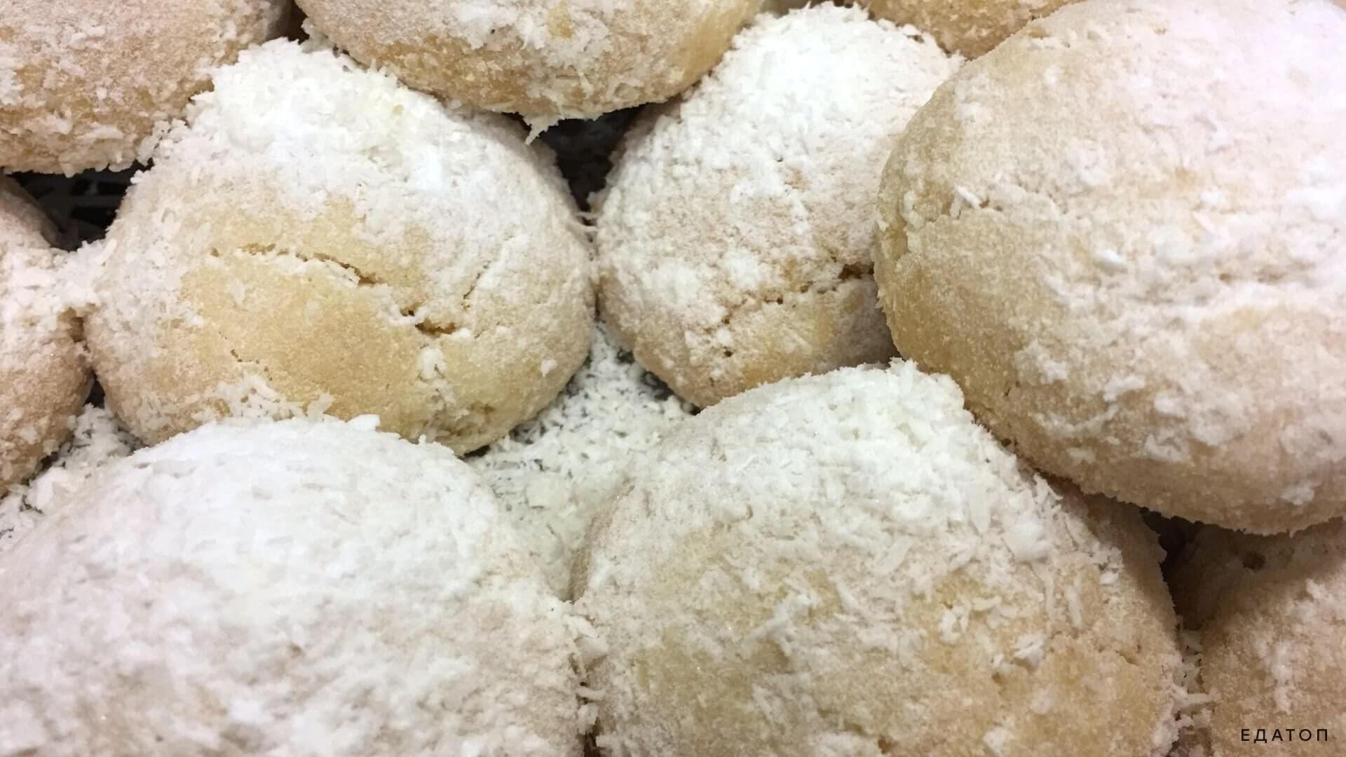 Печенье из творога имеет низкую калорийность.